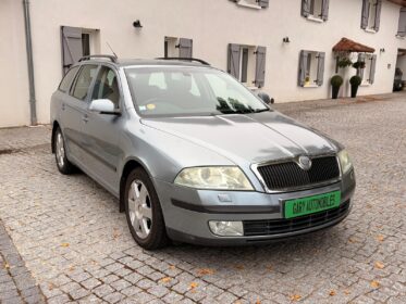 Skoda Octavia RHD